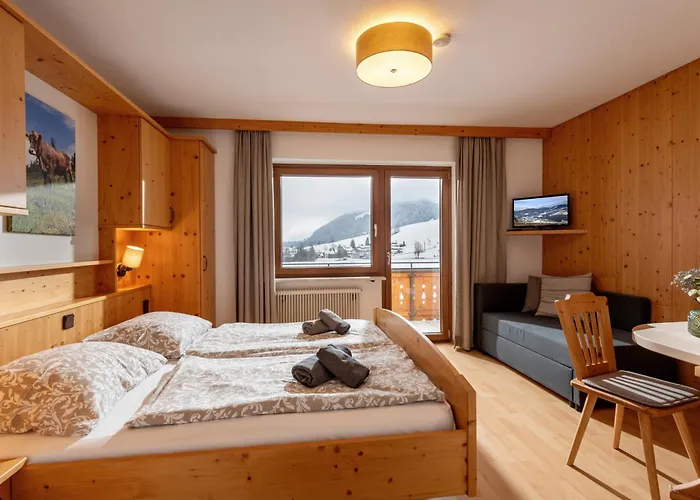 Gaestehaus Anker アパート ヴァルヒゼー